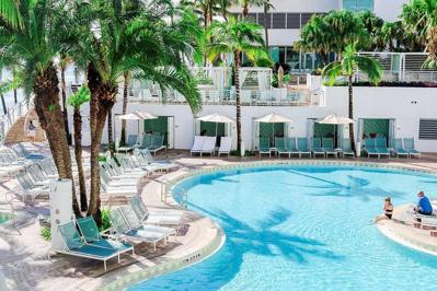 Hotel Curio Collection by Hilton The Diplomat Beach Resort