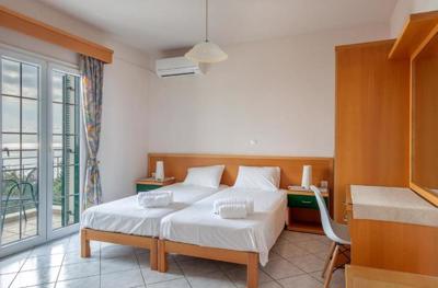 Foto Appartement Naftilos Studios ** Lourdas