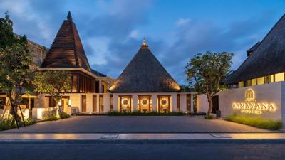 Foto Ramayana Suites Kuta ***** Kuta