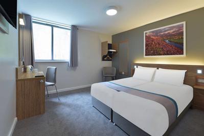 Foto Travelodge Gatwick Central Airport ** Horley