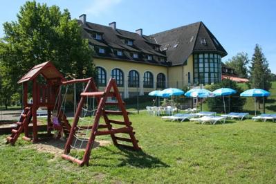 Foto Hotel Familia *** Zamardi