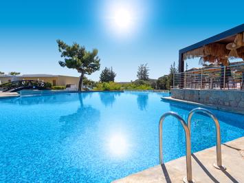 Foto Porto Angeli Beach Resort ***** Archangelos