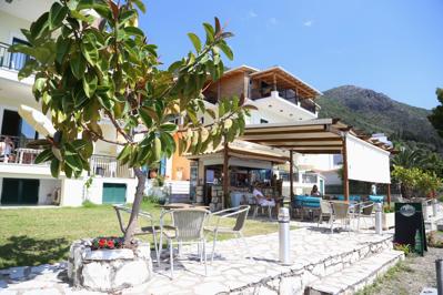 Foto Madouri Beach *** Nidri