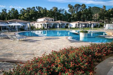 Foto Limone Beach Resort **** Cala Sinzias