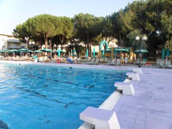 Foto Residence Italia *** Ortonovo