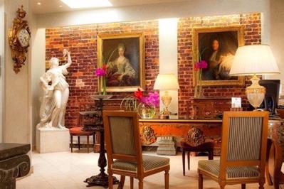 Foto Hotel Plaza Elysees *** Parijs