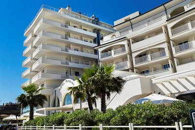 Foto Touring **** Rimini