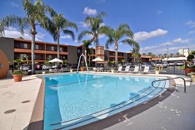 Foto Best Western Plus Stovalls Inn *** Anaheim