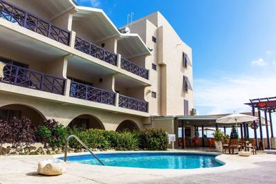 Hotel Infinity on the Beach