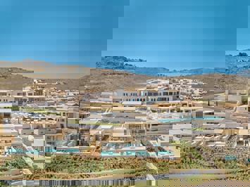 Hotel Oros Luxury Beach Resort