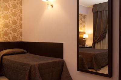 Foto Hotel Seven Kings Relais *** Rome