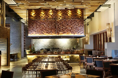 Foto TS Suites Leisure Seminyak Bali ***** Legian Beach