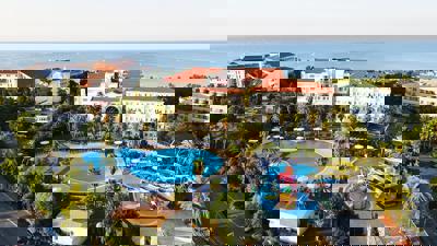 Foto Cesars Side ***** Side