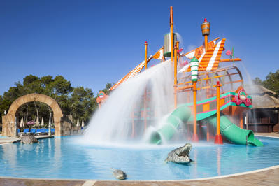 Foto Invisa Hotel Club Cala Blanca **** Es Figueral