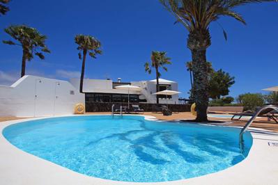 Foto Finca la Florida **** San Bartolome