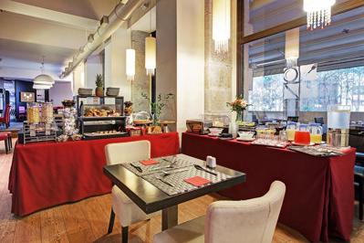 Foto Luxury Dharma **** Rome