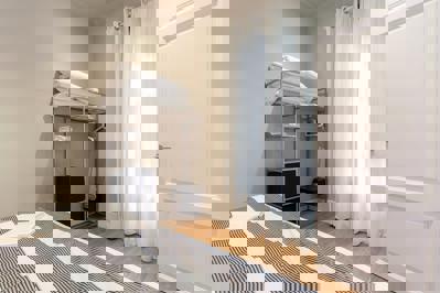 Foto AinB Eixample Miro **** Barcelona