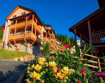 Foto Alm Resort Nassfeld Chalets en Lodges **** Hermagor