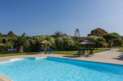 Foto Sandy Beach Villas *** Svoronata