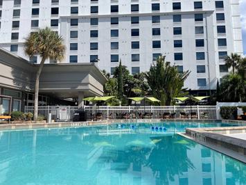 Foto Holiday Inn en Suites Across From Universal *** Orlando
