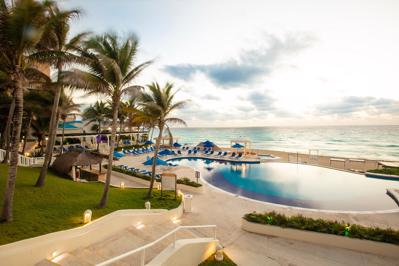 Hotel Seadust Cancun Family Resort