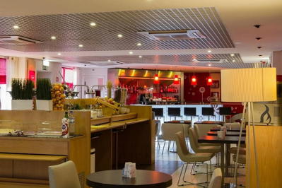 Foto ibis Porto Centro Sao Bento ** Porto