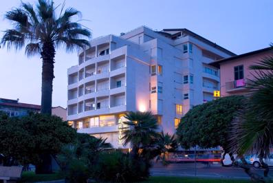 Foto Astor **** Viareggio