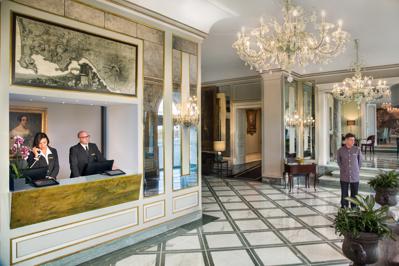 Foto Grand Santa Lucia **** Napels