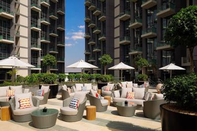 Foto Millennium Atria Business Bay ***** Dubai