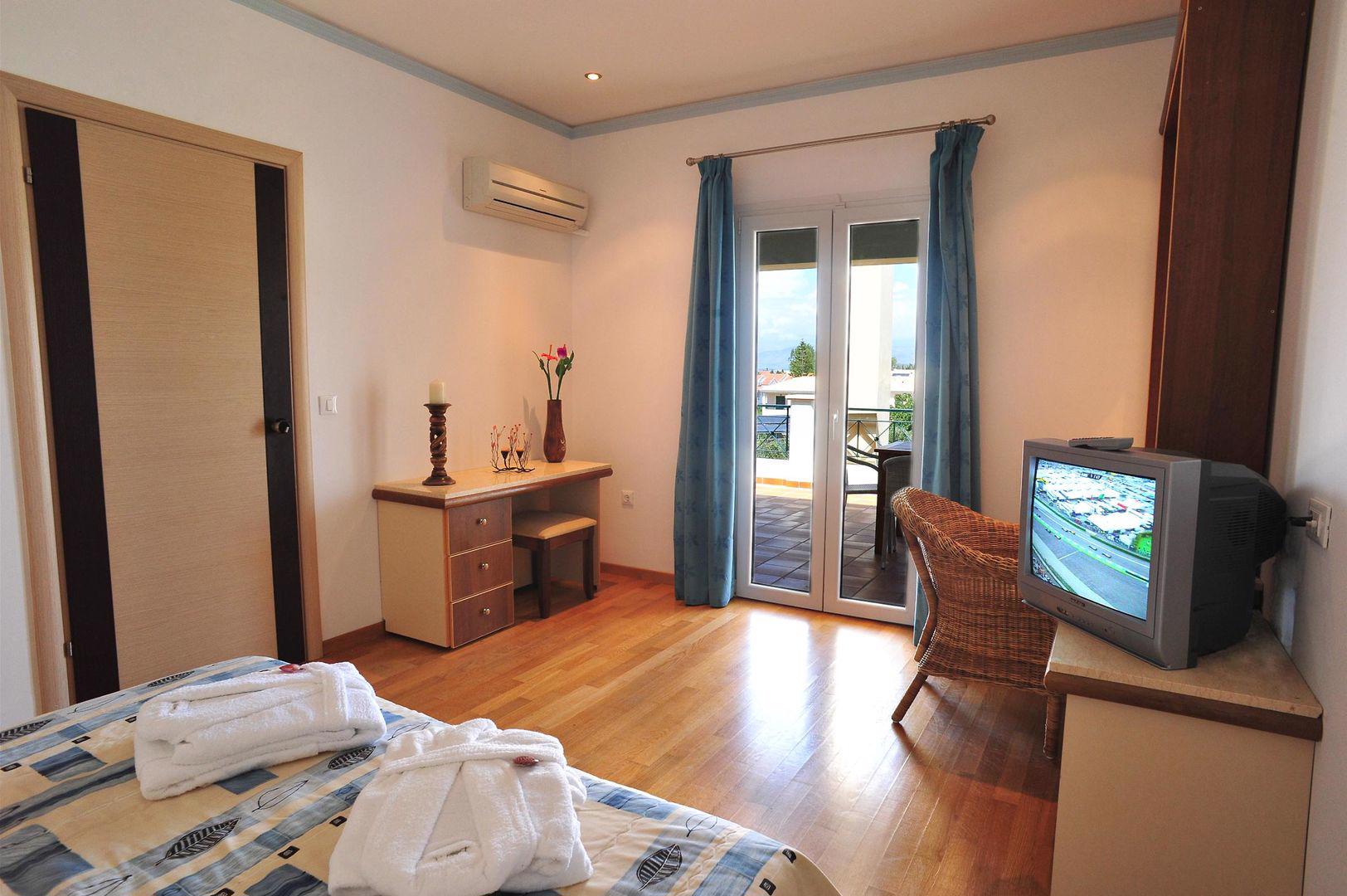 ionian-princess-club-suite