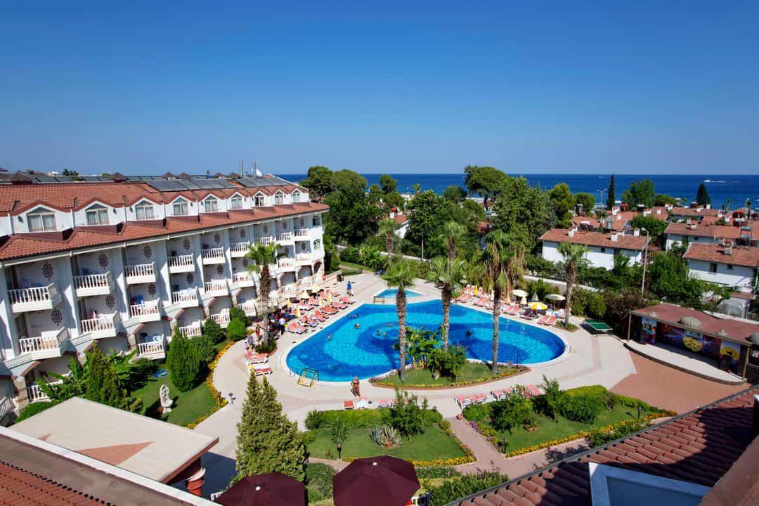 larissa-sultans-beach