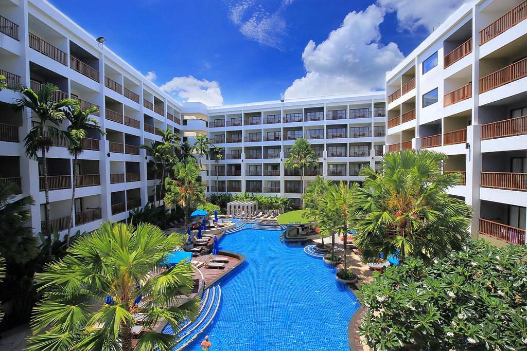 hotel-deevana-plaza-phuket-patong