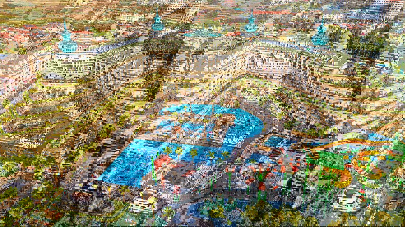 2243911-389024