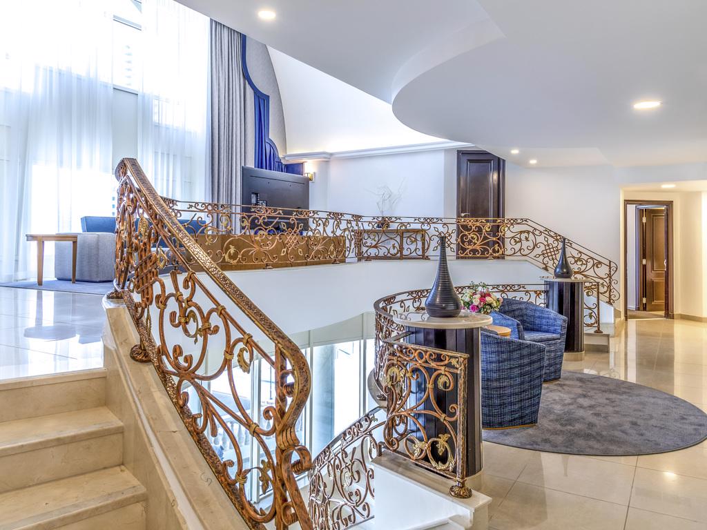 Swissôtel Al Murooj Dubai
