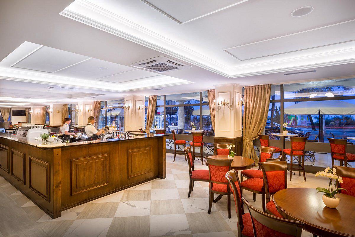 Hotel REMISENS Palace Bellevue