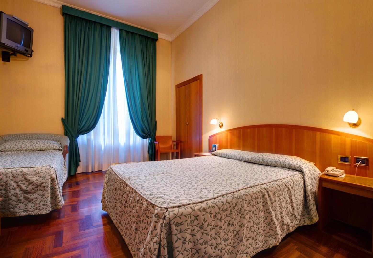 Minotel Corot