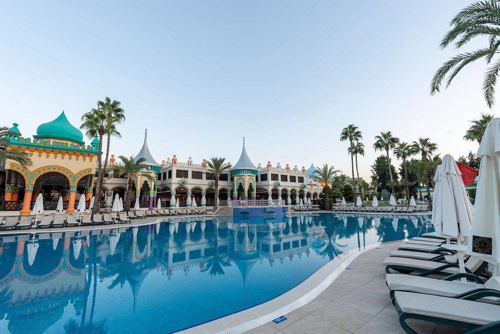 sentido-kamelya-selin