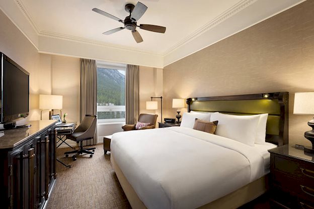 fairmont-banff-springs