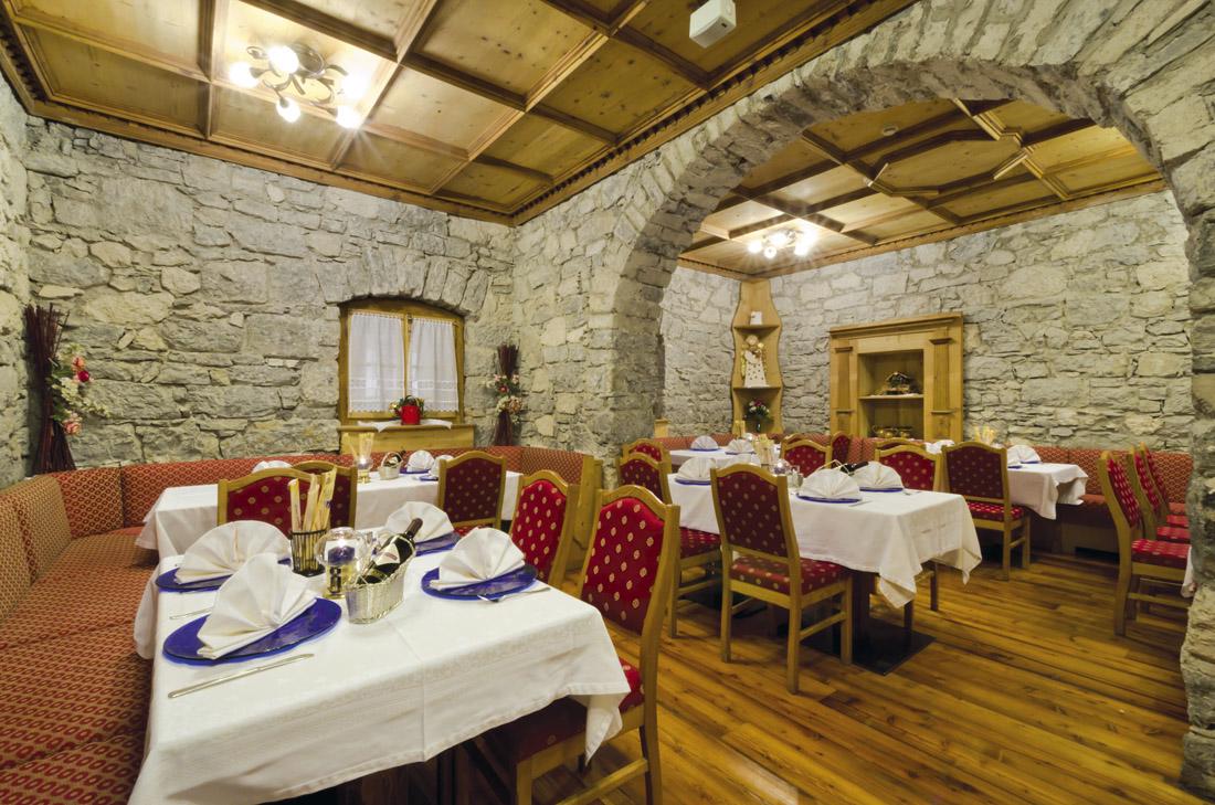 schlosshotel-dolomiti