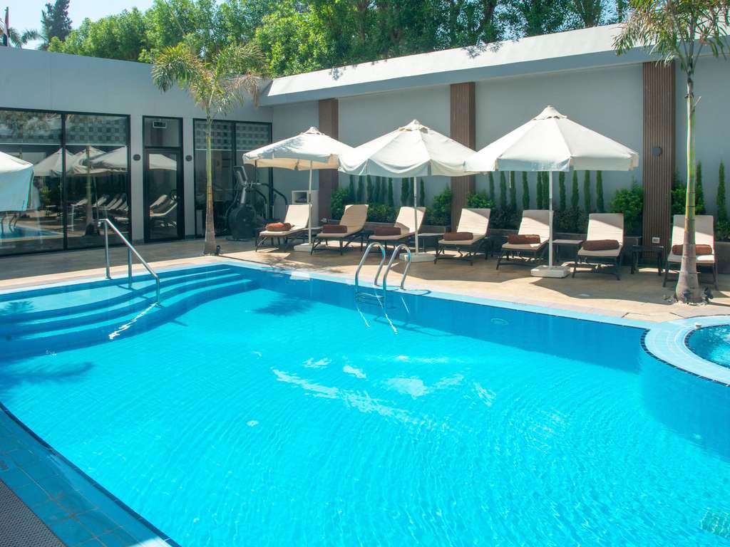 Novotel Cairo El Borg.