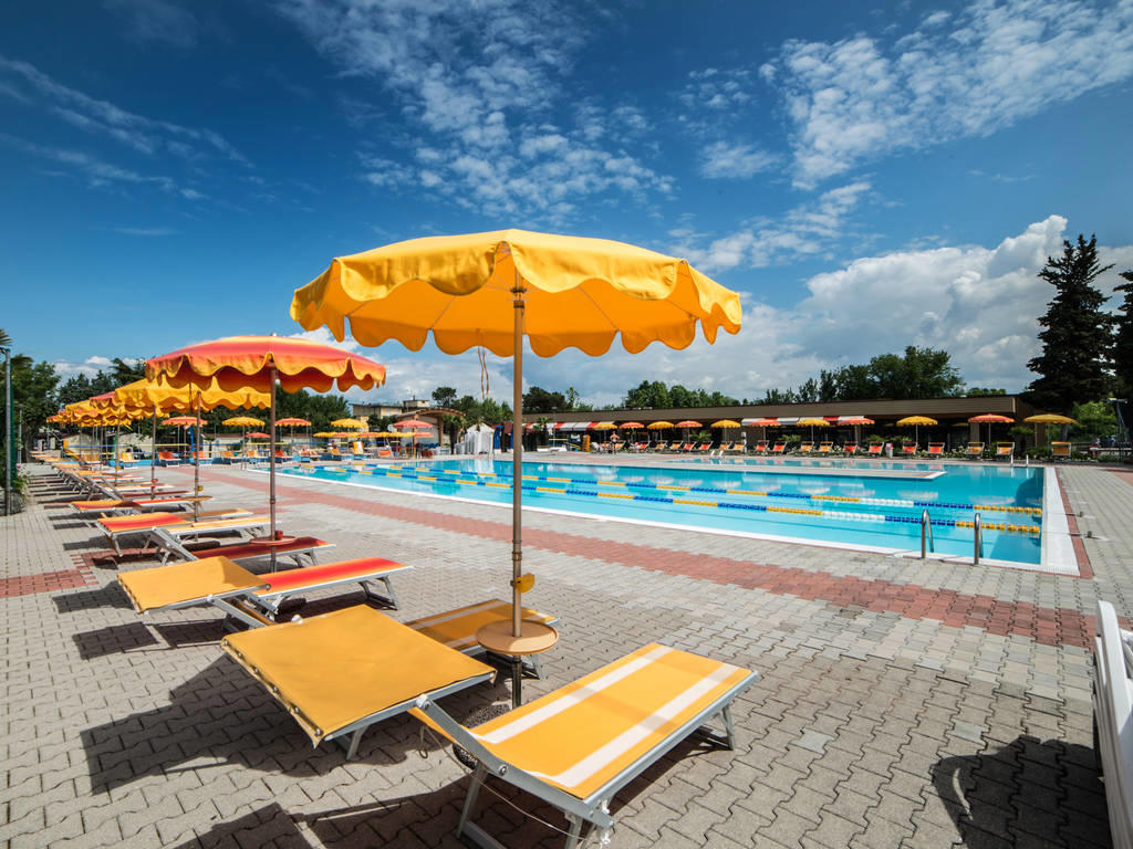 Foto Hotel Campeggio Gasparina Baia Holiday *** Castelnuovo Del Garda