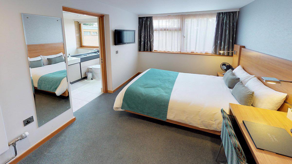 Foto College Court Leicester