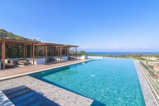 Mida Grande Resort Phuket, Surin Beach