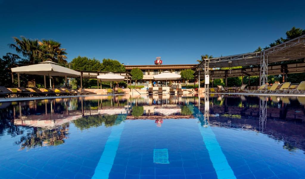 Foto Avalon Hotel Thessaloniki **** Thermi