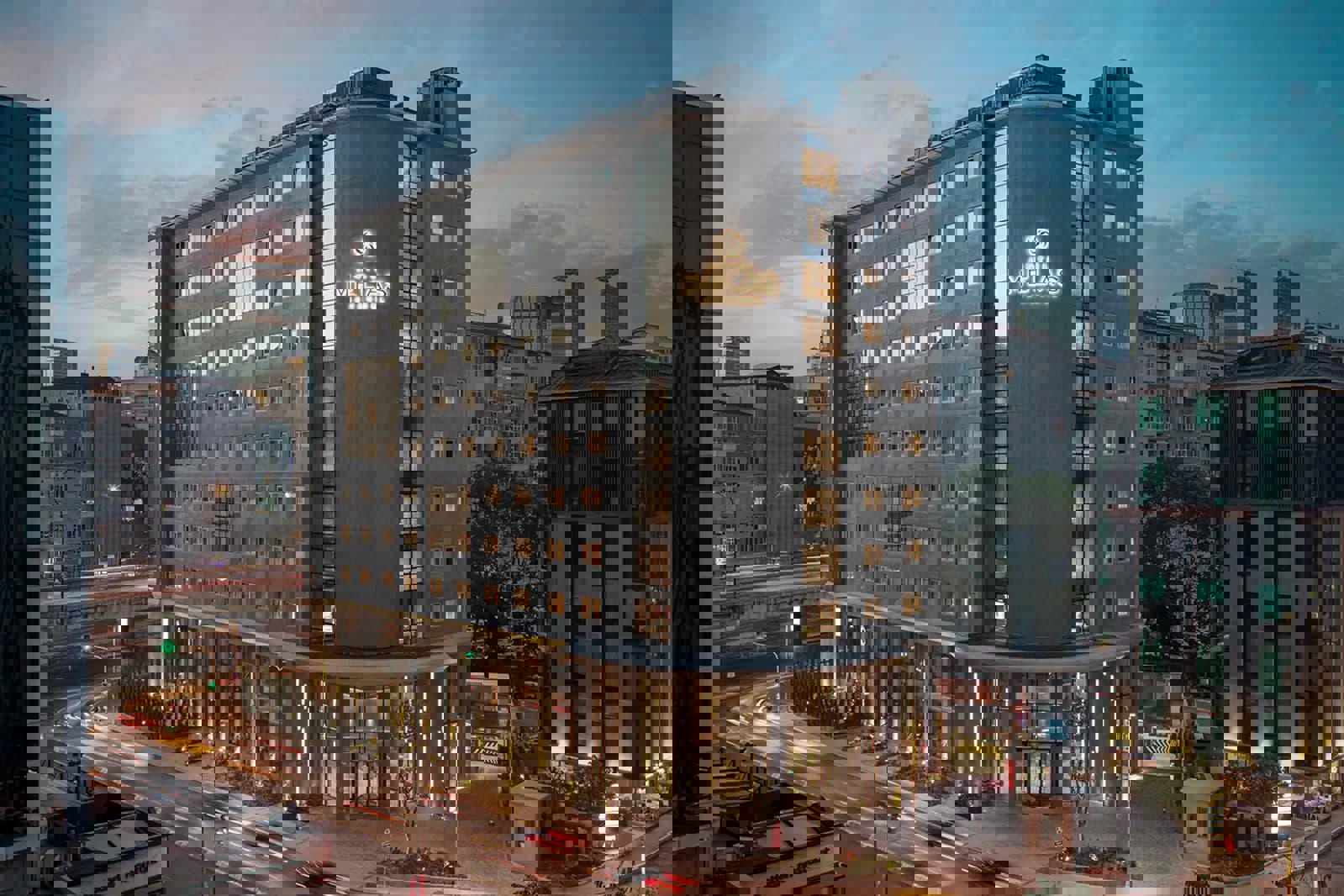 2243911-462875