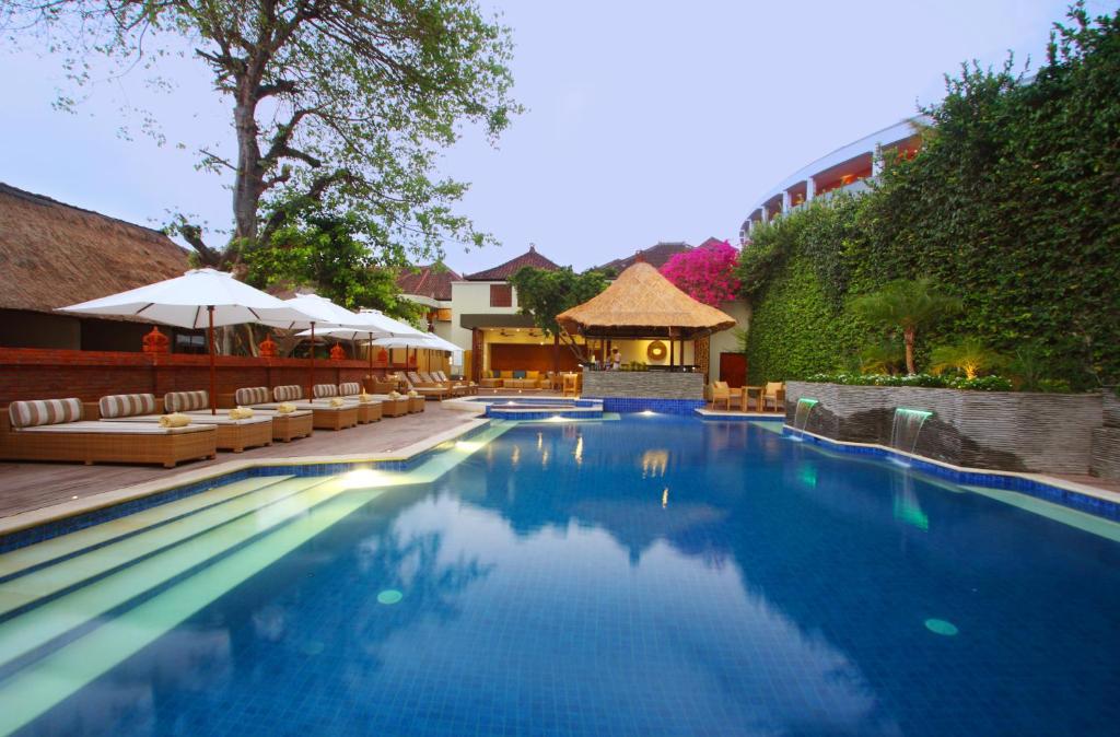 Foto Alam Kulkul Resort **** Legian Beach