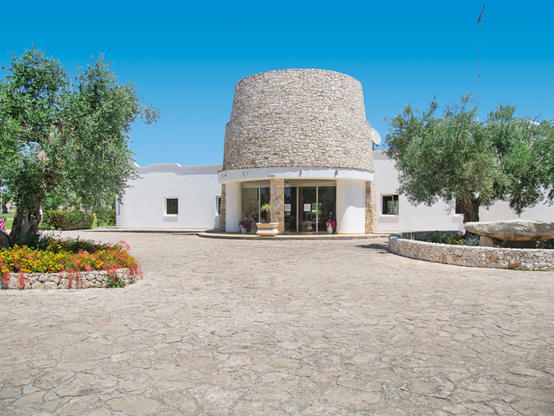 Blu Dolmen Sport Resort.