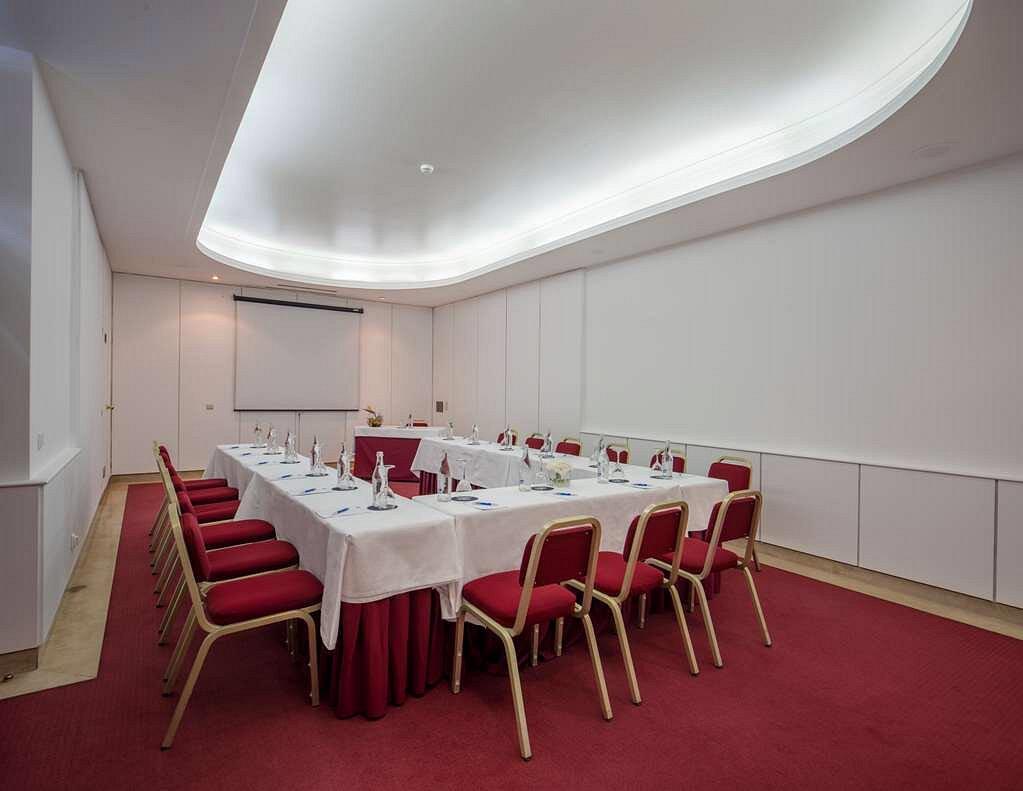 hotel-nh-lisboa-campo-grande