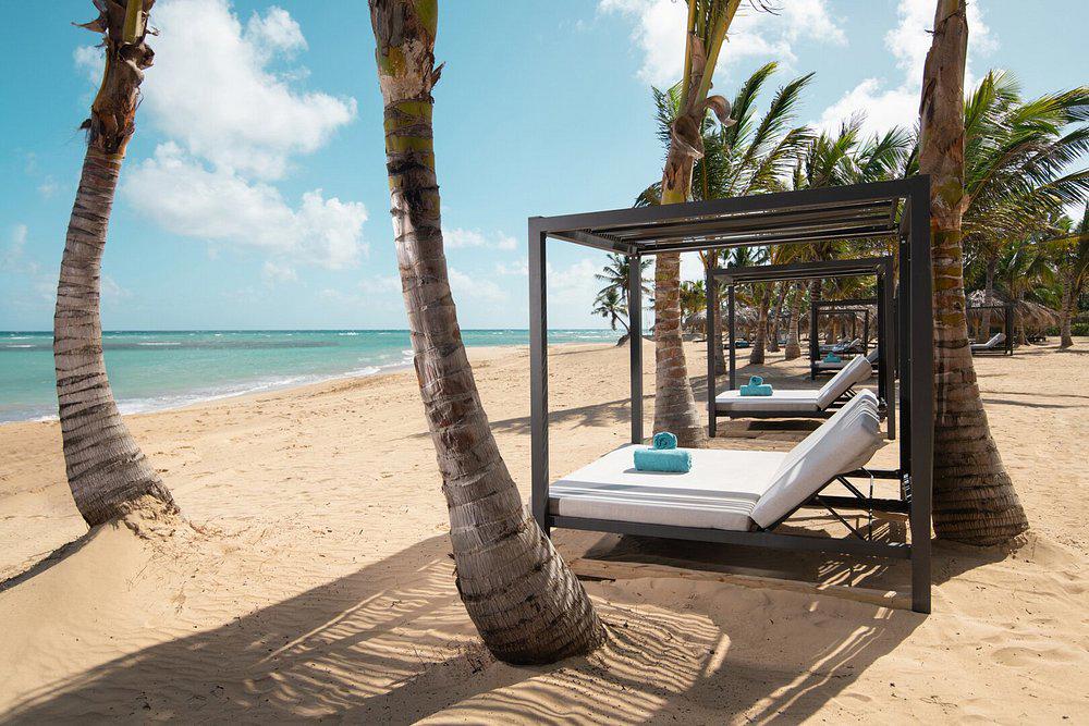 live-aqua-beach-punta-cana
