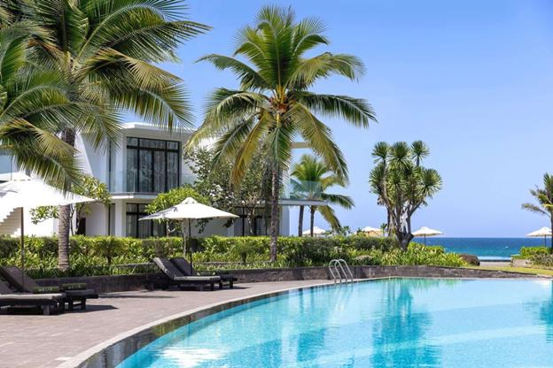 Meliá Danang Beach Resort.